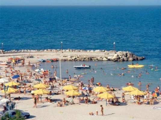 Guvernul a adoptat hotărârea privind aplicarea cotei reduse de TVA de 9% pentru serviciile de cazare